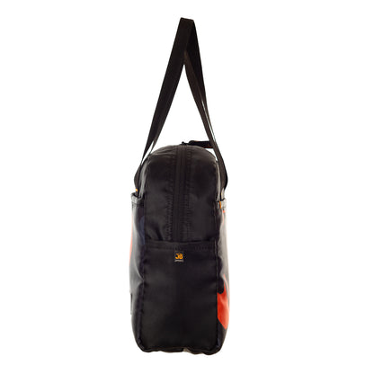 JUSTBAGS Taste-Trekker 8Ltrs Insulated Lunch Bag with Bottle Holder